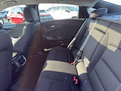Certified 2024 Chevrolet Malibu LT image 33