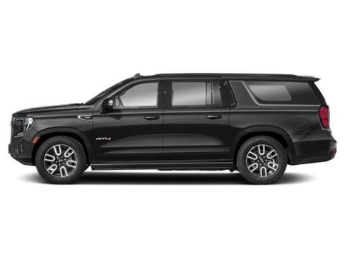 Used 2022 GMC Yukon XL AT4 AWD/4WD image 6