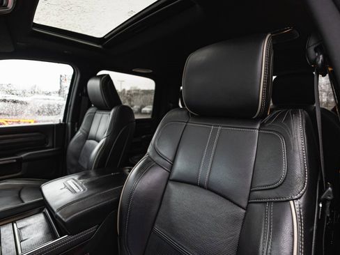 Used 2023 RAM 2500 Limited image 27