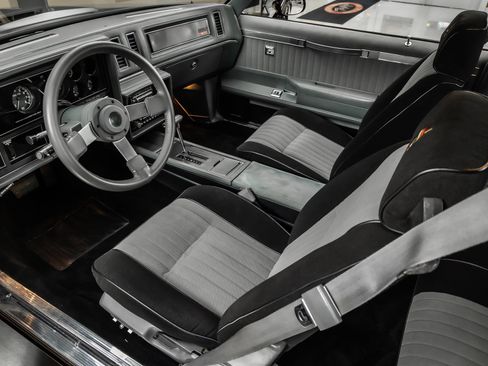 Used 1987 Buick Regal Coupe RWD image 3