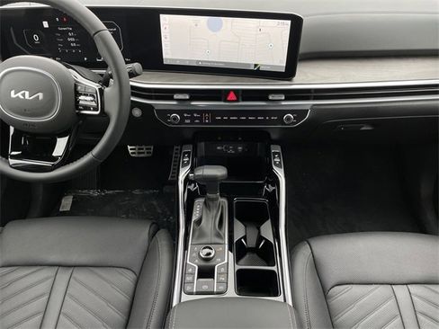 New 2025 Kia Sorento SX Prestige image 13