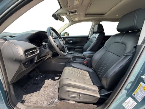 Used 2025 Honda HR-V EX-L image 9