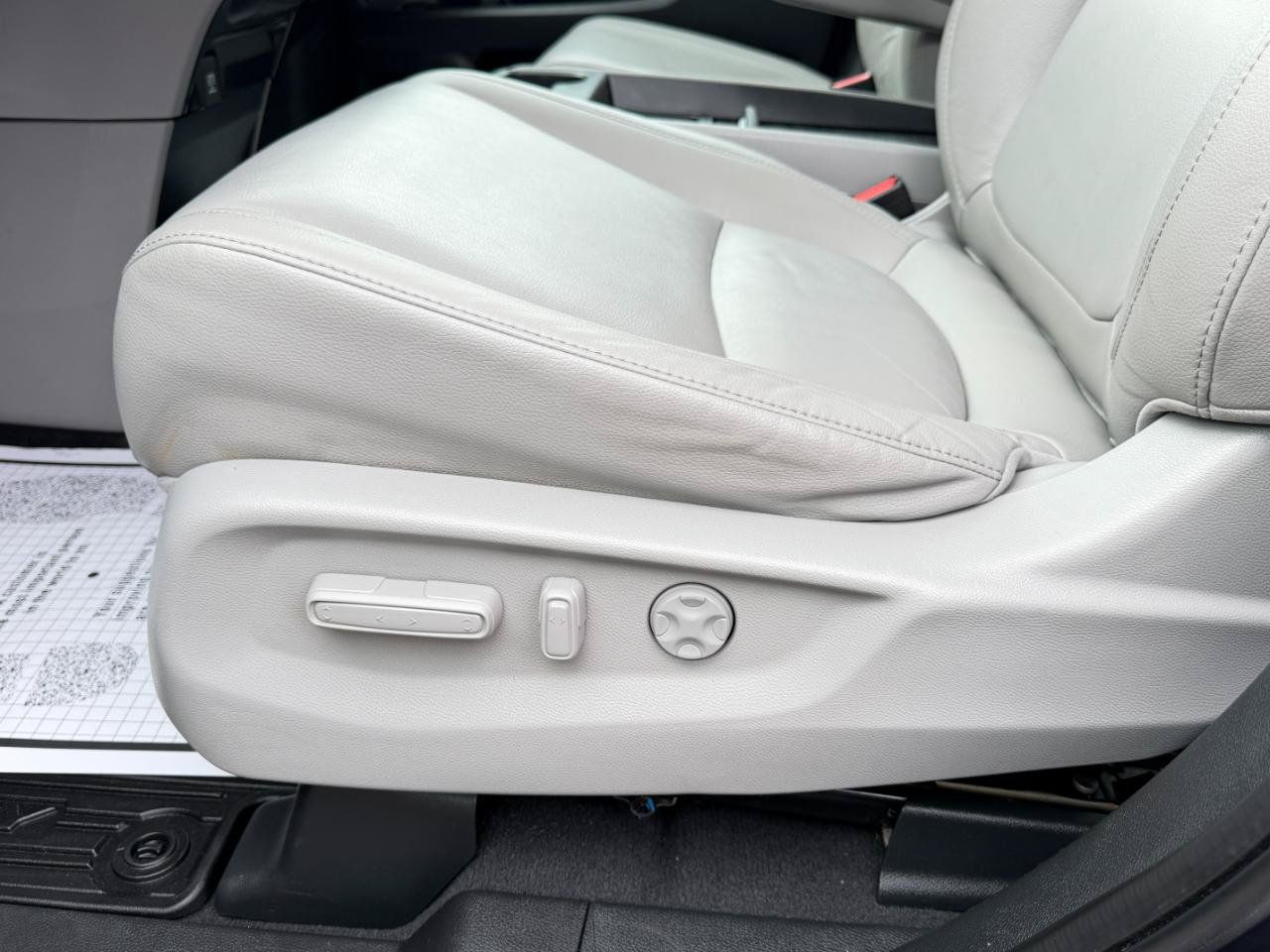 Used 2020 Honda Odyssey EX-L image 14