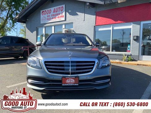 Used 2018 Mercedes-Benz S 560 4MATIC Sedan image 2