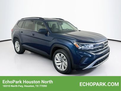 Used 2023 Volkswagen Atlas SE w/ Black Wheel Package