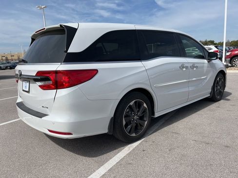 Certified 2024 Honda Odyssey Elite image 4