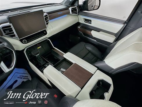 Used 2024 Toyota Sequoia Capstone image 20