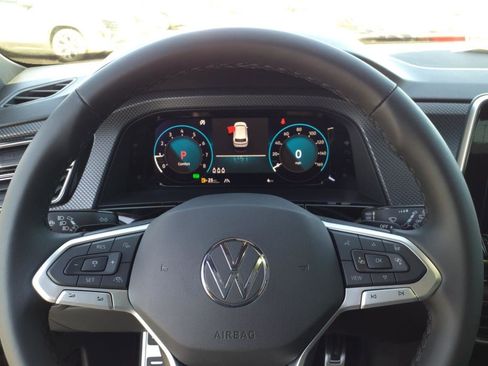 New 2025 Volkswagen Atlas Cross Sport SEL Premium R-Line image 15