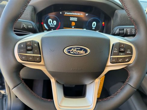 New 2026 Ford Explorer Active w/ Active Comfort Package image 16
