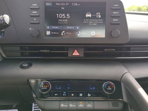 New 2026 Hyundai Elantra Sport FWD image 28