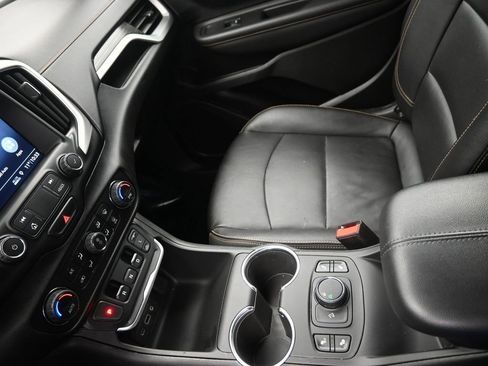 Used 2019 GMC Terrain SLT w/ Preferred Package image 20