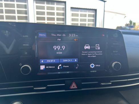 Used 2022 Hyundai Elantra SEL w/ Convenience Package image 13