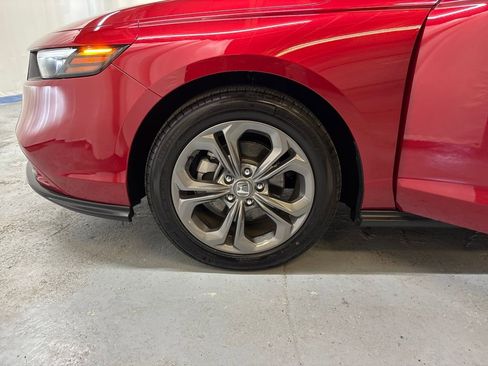 Used 2024 Honda Accord EX image 28