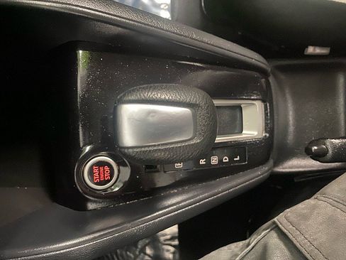 Used 2021 Nissan Versa SV image 23