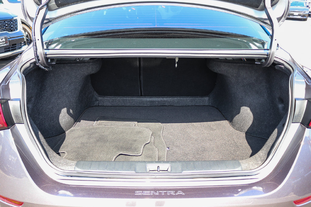 Used 2025 Nissan Sentra SV w/ All-Weather Package FWD image 25