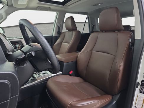 Used 2024 Toyota 4Runner Limited image 14