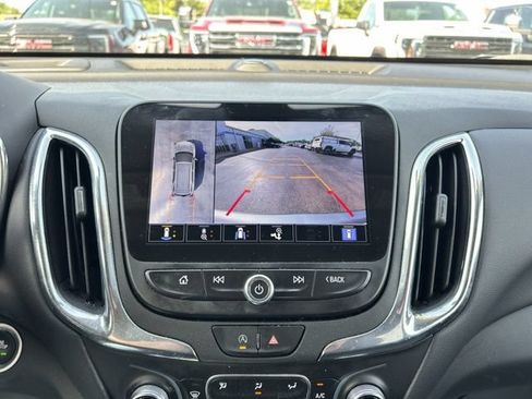 Used 2023 Chevrolet Equinox LT AWD/4WD image 48