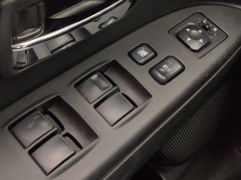 Used 2016 Mitsubishi Outlander Sport ES FWD image 27