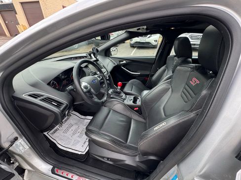 Used 2014 Ford Focus ST w/ Equipment Group 202A FWD image 11