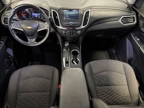 Used 2019 Chevrolet Equinox LT FWD image 3