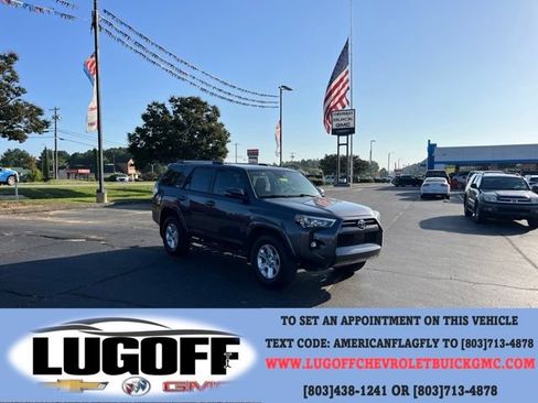 Used 2022 Toyota 4Runner SR5 Premium w/ Moonroof Package RWD image 1