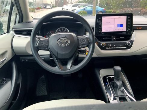 Certified 2021 Toyota Corolla LE FWD image 7