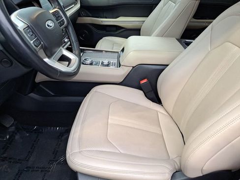 Used 2024 Ford Expedition Max Limited image 22