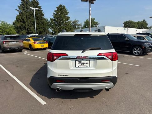 Used 2017 GMC Acadia SLT FWD image 34