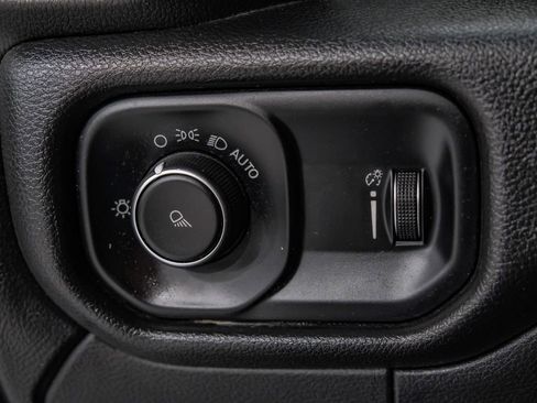 Used 2022 RAM 2500 Tradesman image 28