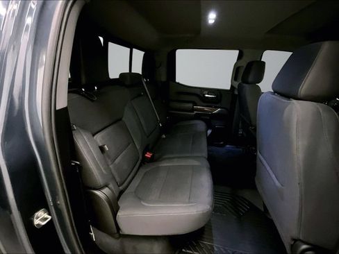 Used 2020 Chevrolet Silverado 1500 LT Trail Boss AWD/4WD image 26