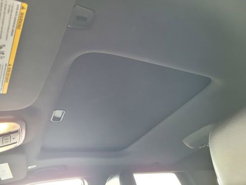 Certified 2025 Dodge Durango GT image 16