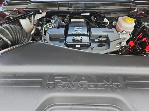 Used 2024 RAM 2500 Limited AWD/4WD image 21