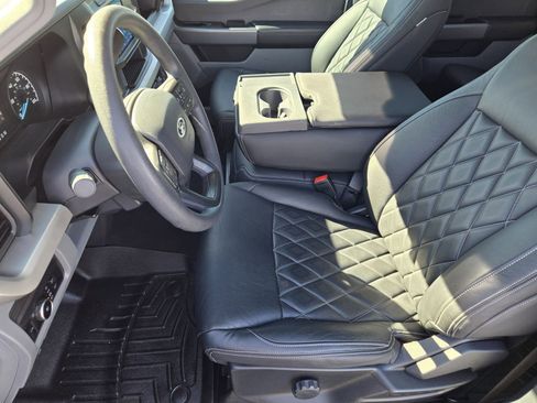 Used 2024 Ford F250 XL w/ STX Appearance Package image 12