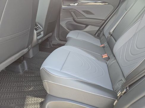 New 2026 Volkswagen Tiguan SE AWD/4WD image 23