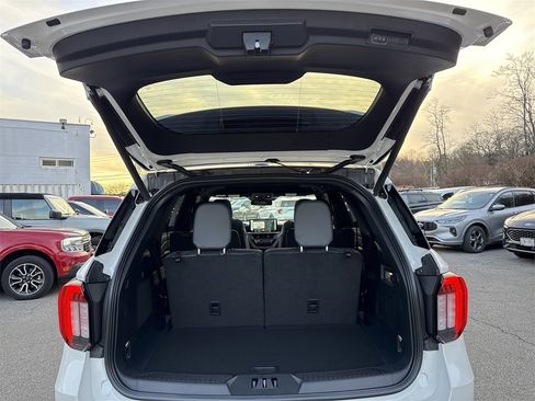 Used 2026 Ford Explorer ST w/ Sun And Sound Package image 35