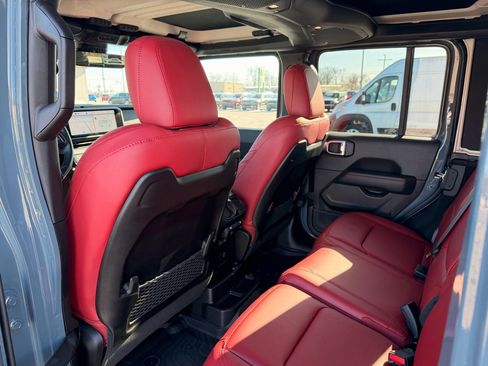 Used 2024 Jeep Wrangler Unlimited Rubicon 392 image 14