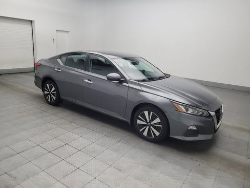 Used 2021 Nissan Altima 2.5 SV AWD/4WD image 11