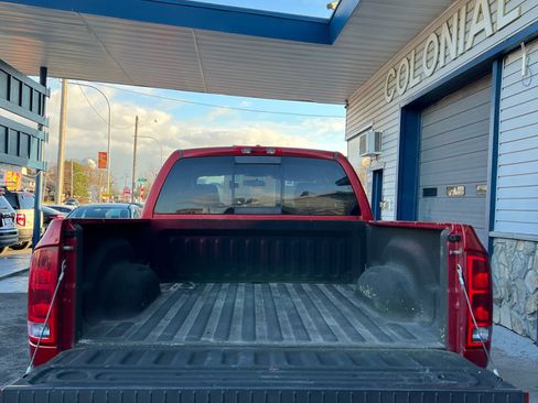 Used 2006 Dodge Ram 1500 Truck SLT image 7