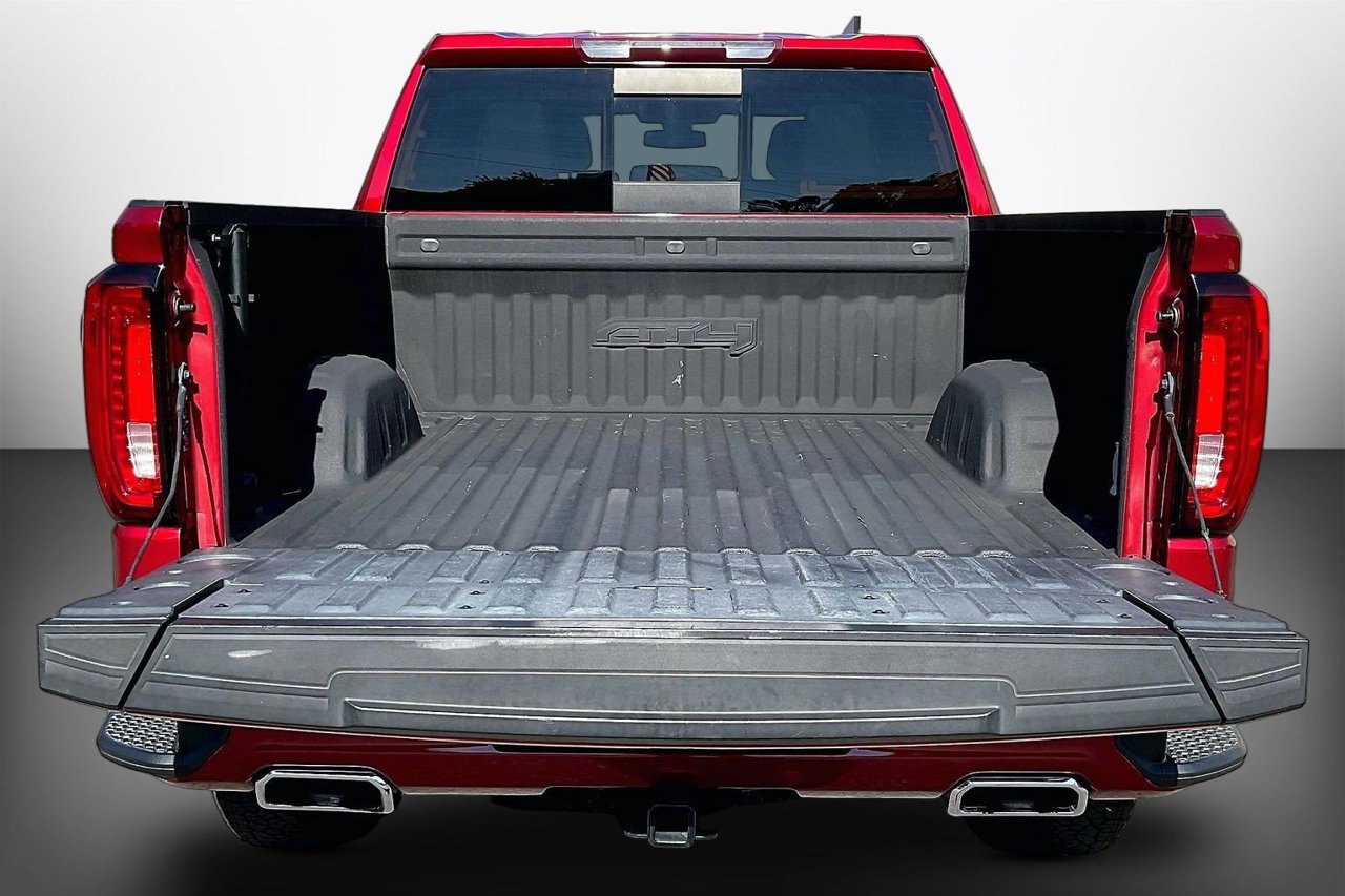 Used 2022 GMC Sierra 1500 AT4 w/ AT4 Premium Package AWD/4WD image 26