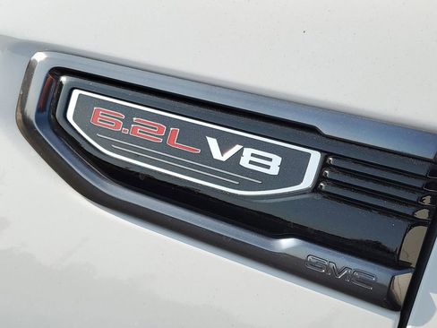 Used 2024 GMC Sierra 1500 AT4 w/ Technology Package image 36