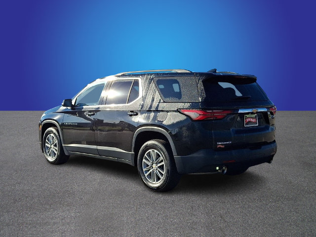 Used 2023 Chevrolet Traverse LT FWD image 6