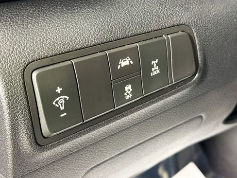 Used 2019 Hyundai Tucson SE image 10