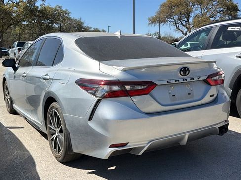 Certified 2023 Toyota Camry SE image 9