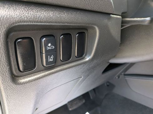 Used 2021 Mitsubishi Outlander Sport LE FWD image 33