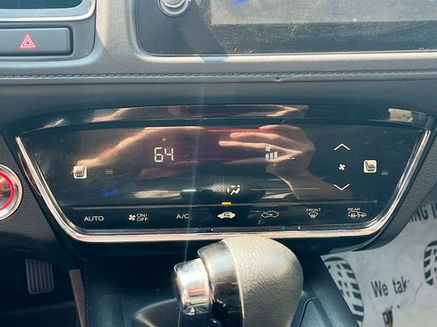 Used 2019 Honda HR-V EX image 15