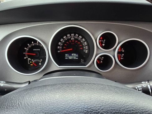 Used 2013 Toyota Sequoia Platinum AWD/4WD image 16