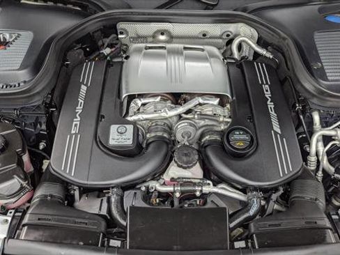 Used 2021 Mercedes-Benz GLC 63 AMG 4MATIC image 27