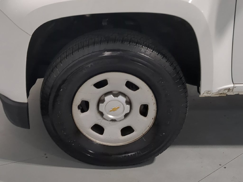Used 2015 Chevrolet Colorado W/T RWD image 17