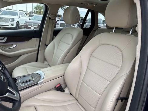 Used 2021 Mercedes-Benz GLC 300 GLC 300 image 17