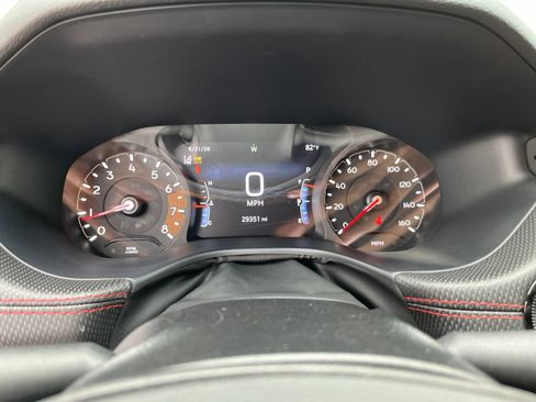 Used 2025 Jeep Compass Trailhawk AWD/4WD image 22